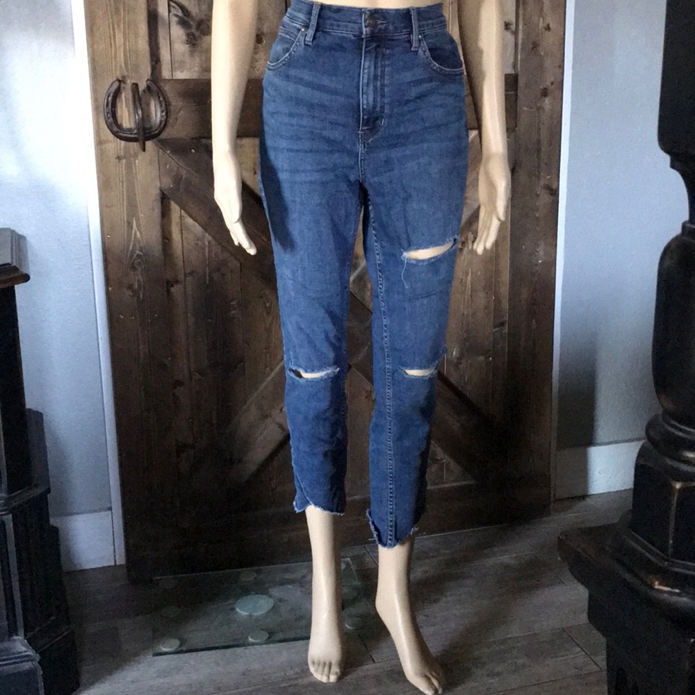 We the free distressed jeans.